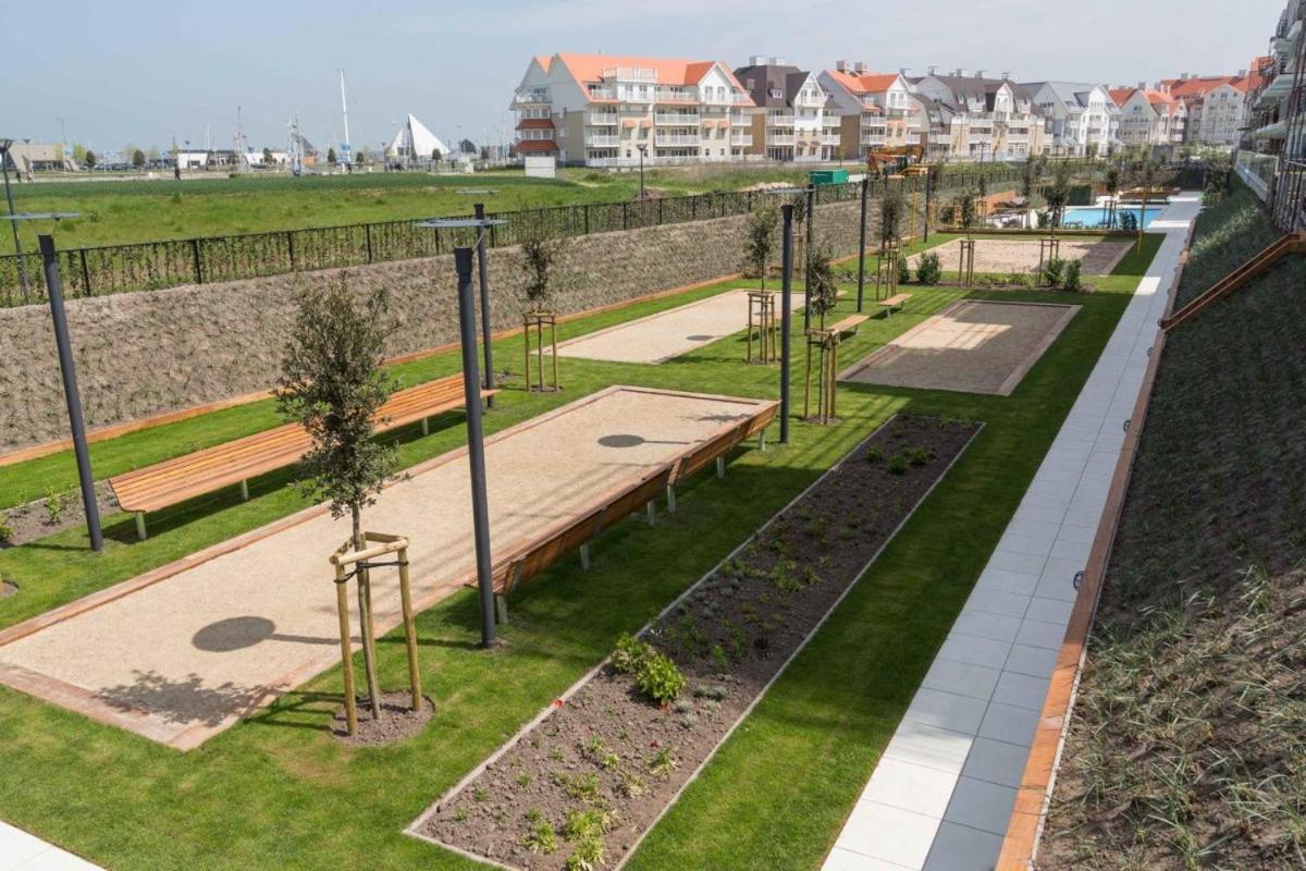 Sailors Beach VI Villa Jalina Verwarmd Zwembad In Het Hoogseizoen نيوبورت المظهر الخارجي الصورة