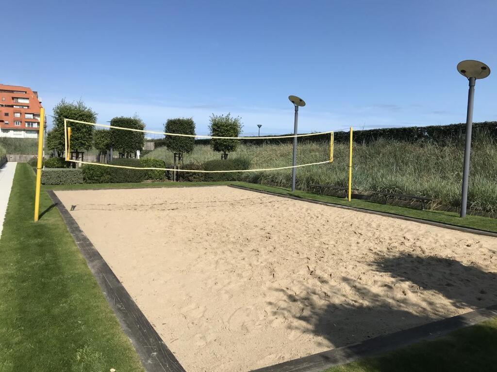 Sailors Beach VI Villa Jalina Verwarmd Zwembad In Het Hoogseizoen نيوبورت المظهر الخارجي الصورة
